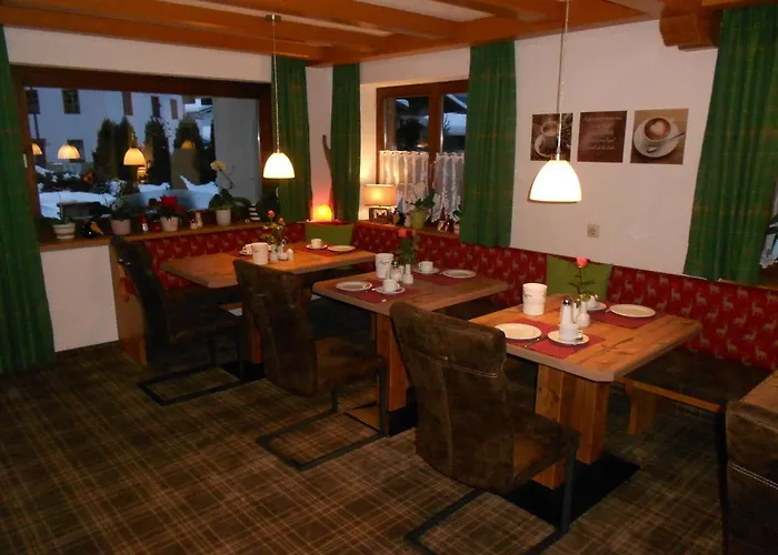 Gaestehaus Weisses Roessl